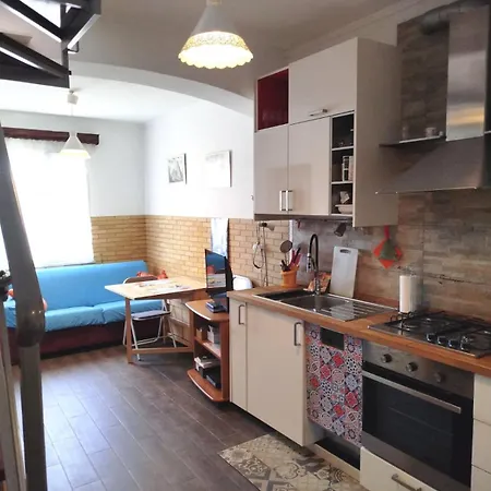 - Terrazza Dei Quintili Loft * Roma